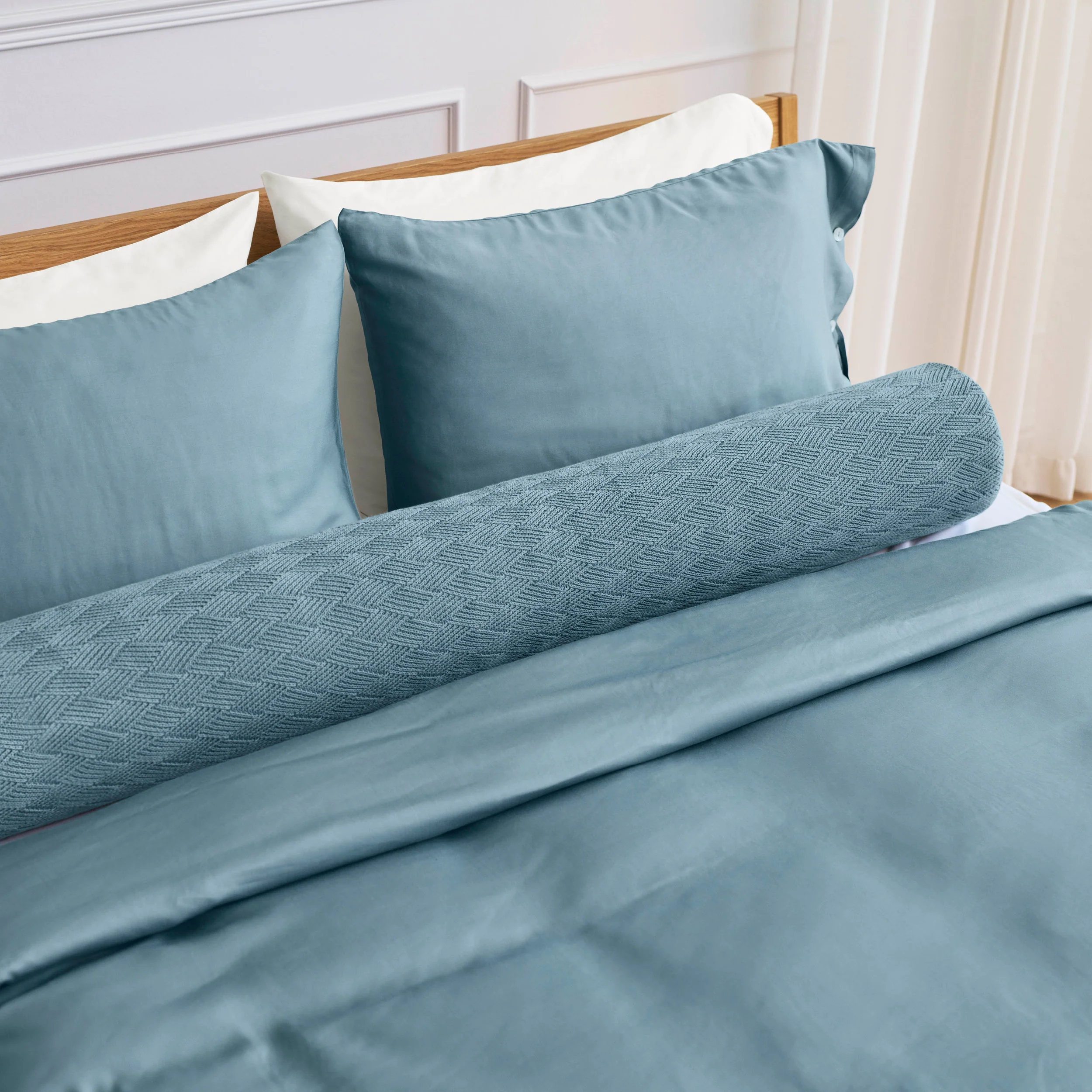 Second Skin Duvet Set - Image 11