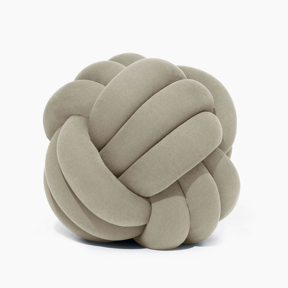 Hugget - Image 199