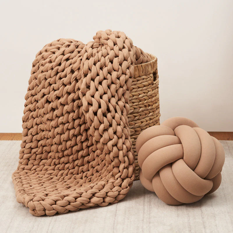 Hugget - Image 115